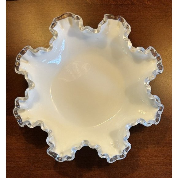 Vintage Fenton Silver Crest White Bowl Ruffle Edge Decorative Art Glass 8" - Picture 1 of 5